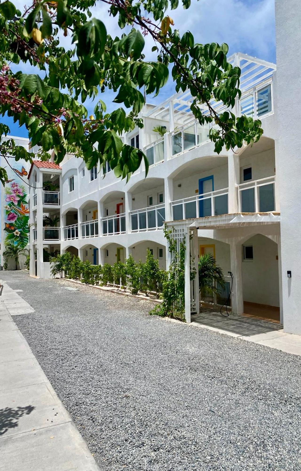 Maho Beach House - Petite Studio - Beach Access ภายนอก รูปภาพ
