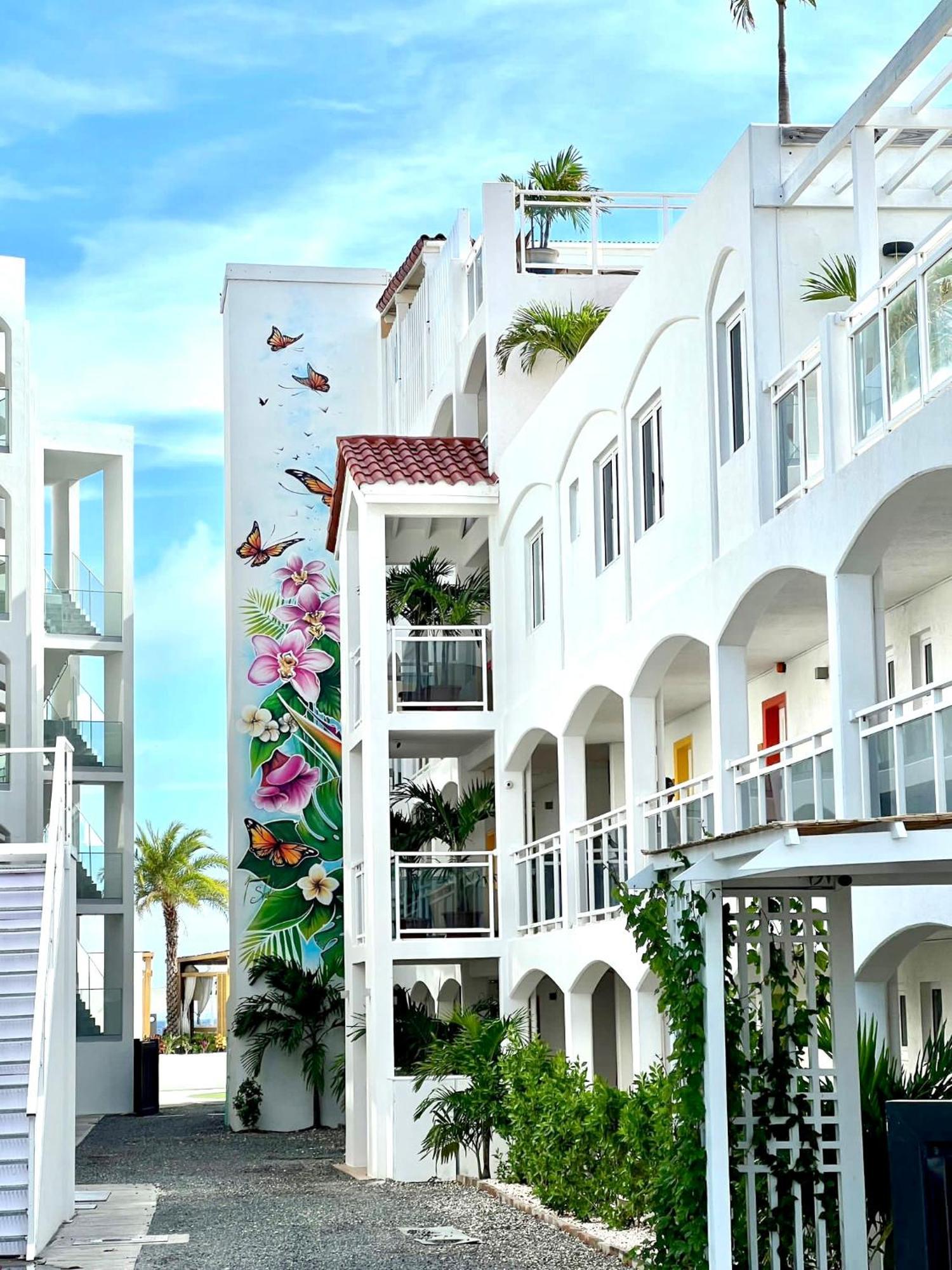 Maho Beach House - Petite Studio - Beach Access ภายนอก รูปภาพ